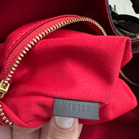 SOLD Authentic Louis Vuitton Graceful MM - Picture 15 of 15